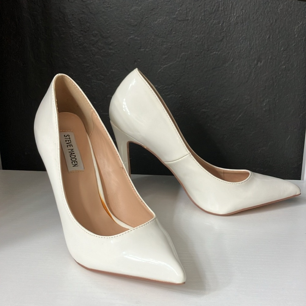 Steve Madden White Patent High Heels 7.5 Orkid